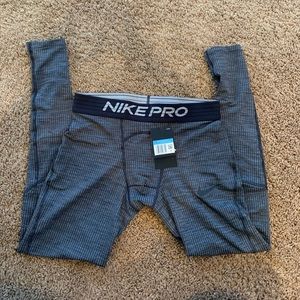 NIKE men’s Pro training pants Sz. Medium NWT